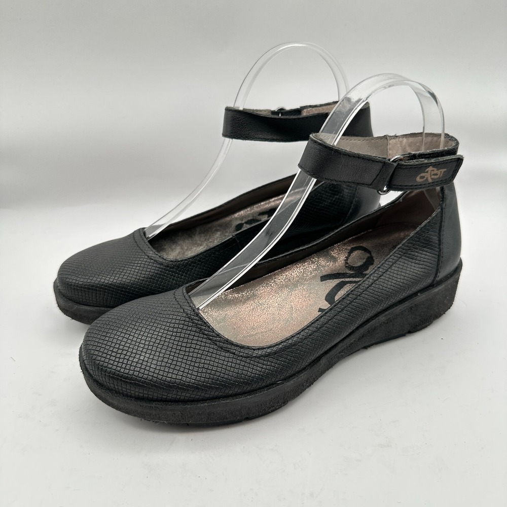 Otbt Scamper Low Wedge Shoes‎ Womens Size 6M Black Leather Church Office Comfort